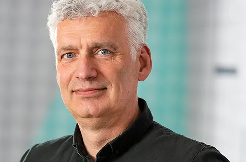 Ted van Uden, engineer bij Estax Techniek